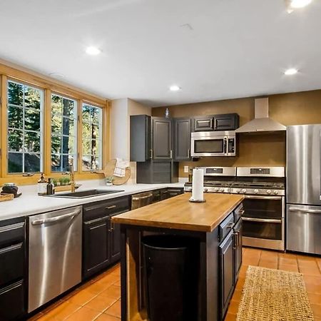 9 Bdr Close To Main Street With Secluded Hot Tub Breckenridge Exterior foto