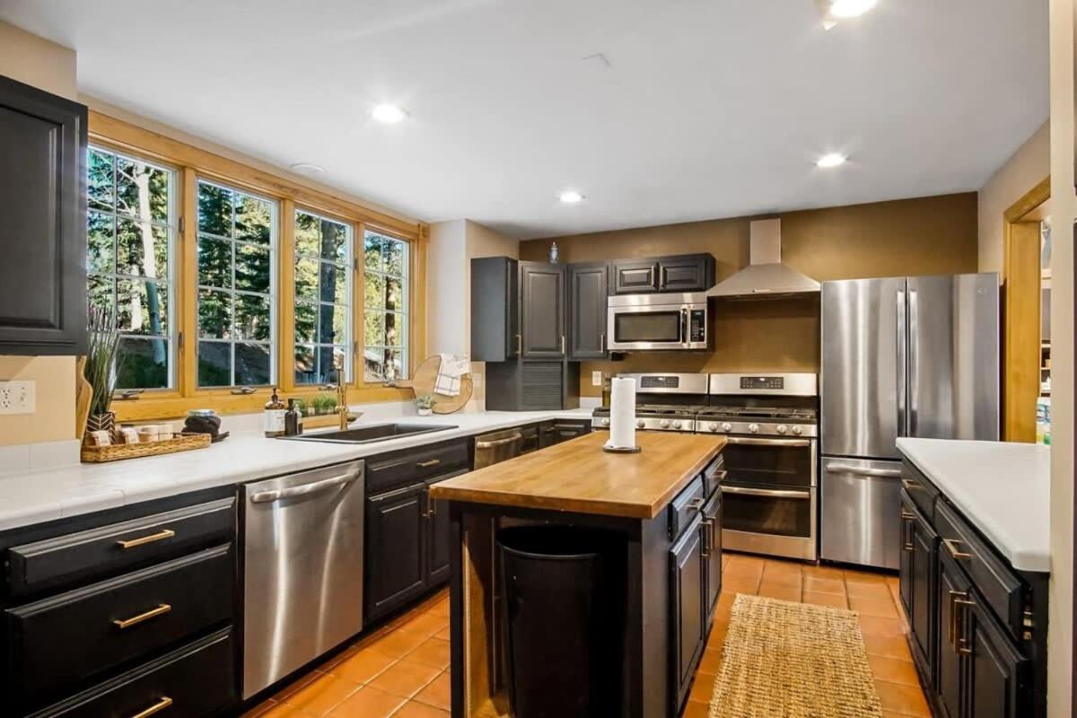 9 Bdr Close To Main Street With Secluded Hot Tub Breckenridge Exterior foto