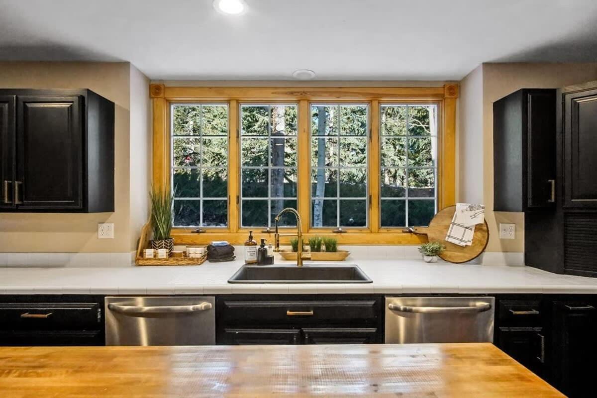 9 Bdr Close To Main Street With Secluded Hot Tub Breckenridge Exterior foto